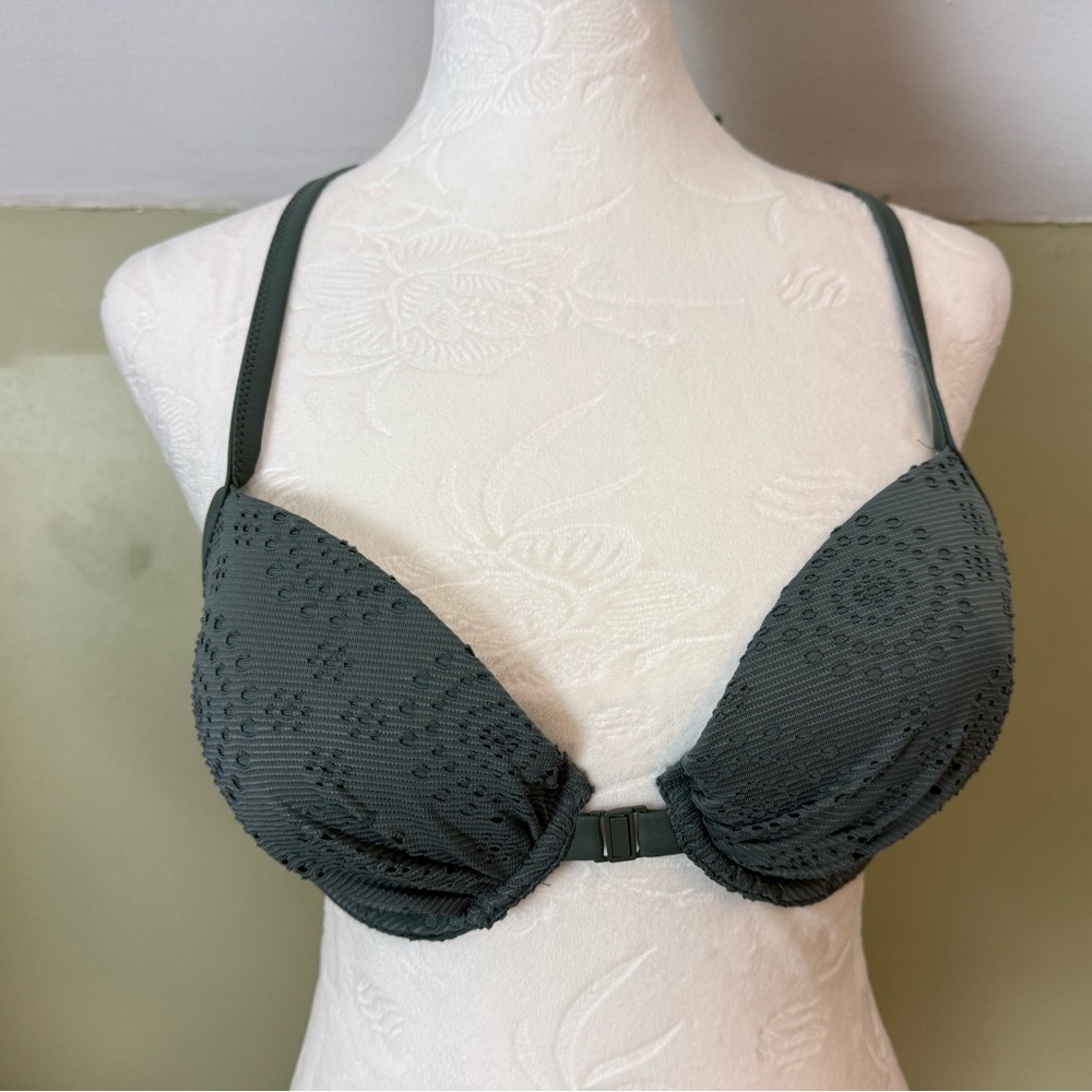 Aerie Front Clasp Sage Green Push-Up Bikini Top NWOT